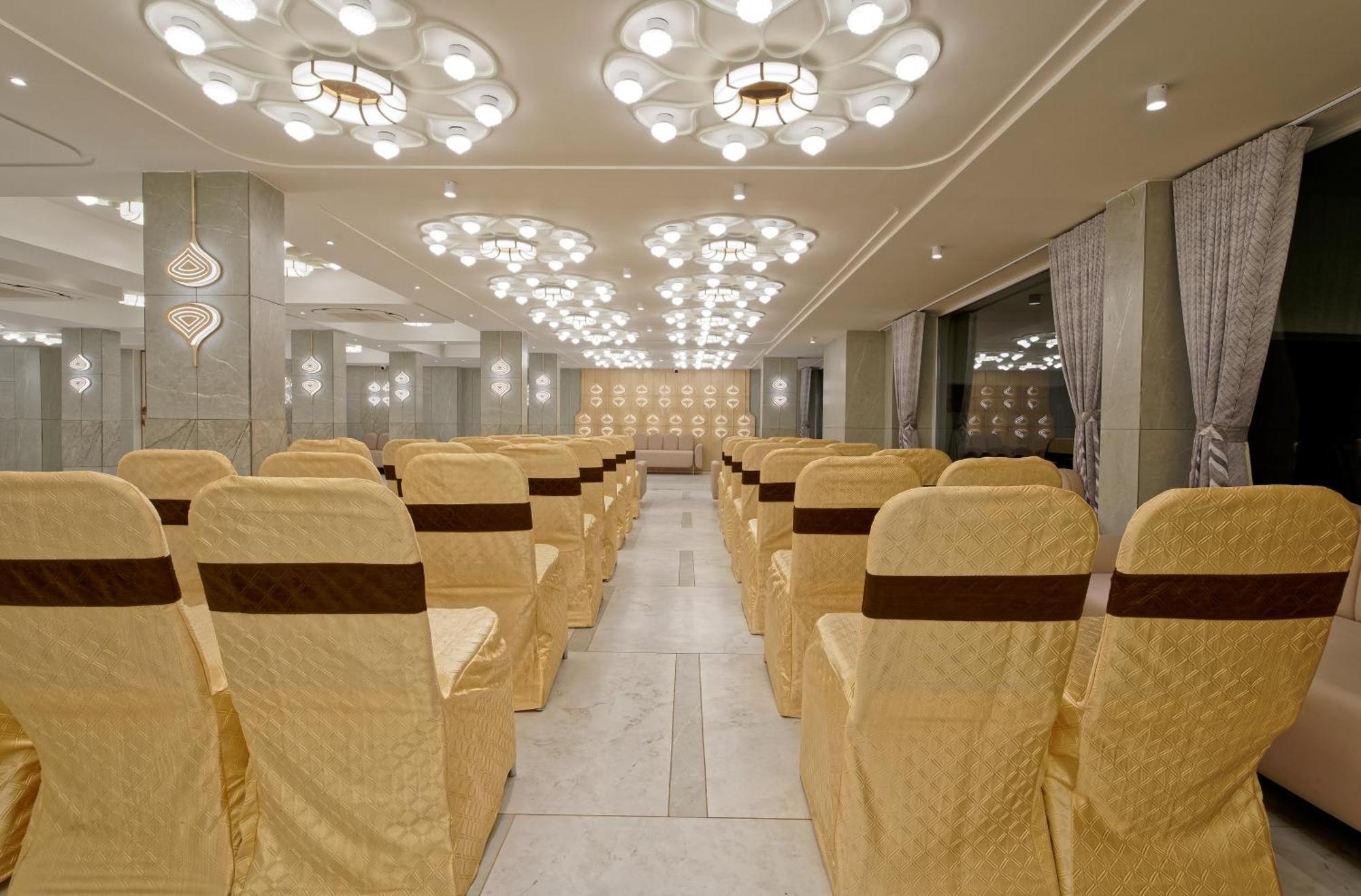 Exora Inn 아흐메다바드 외부 사진